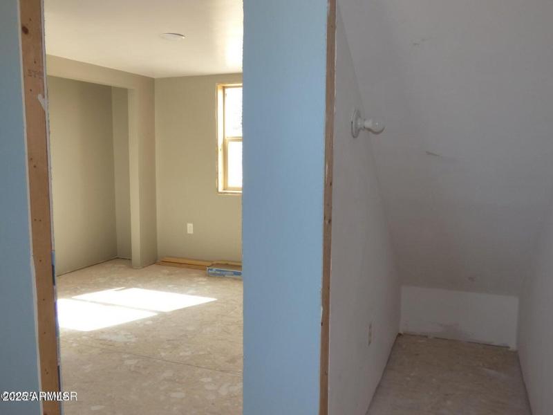 20250721023424640179000000-o