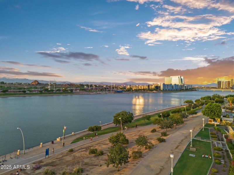 Great views of the lake!