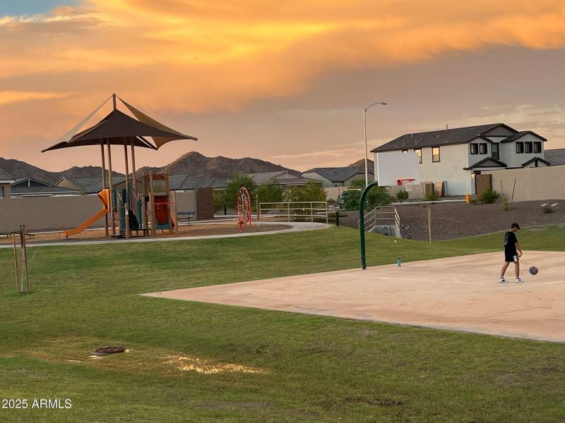 PHOTO-2025-07-25-19-56-38 7