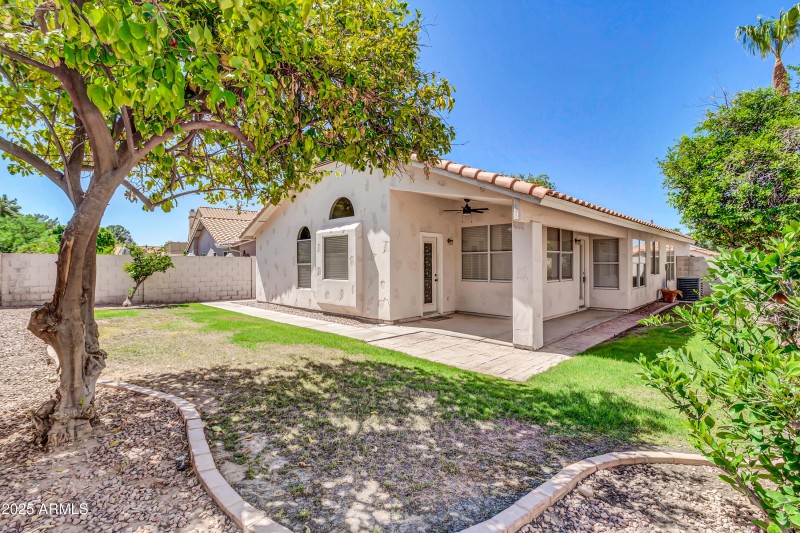 1511 W Wildhorse Ct-38