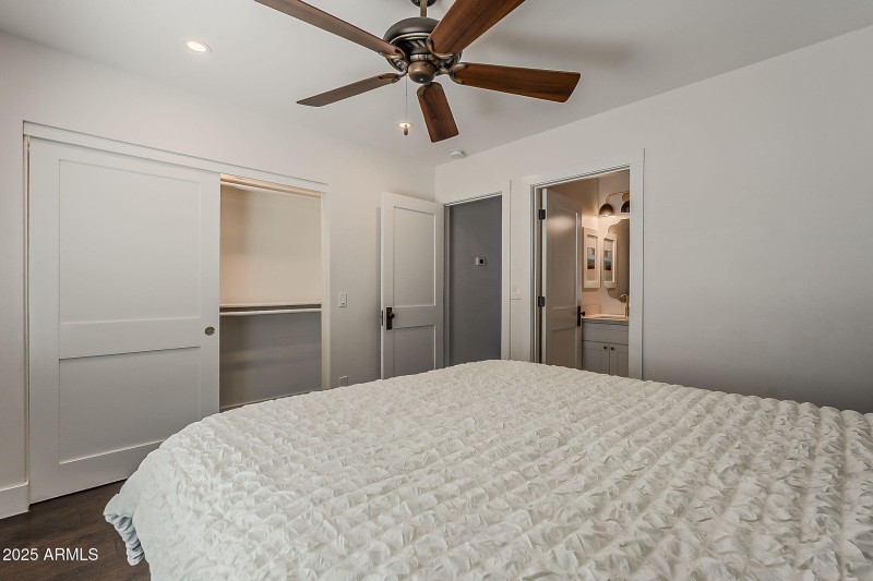 19-web-or-mls-North 25th-19