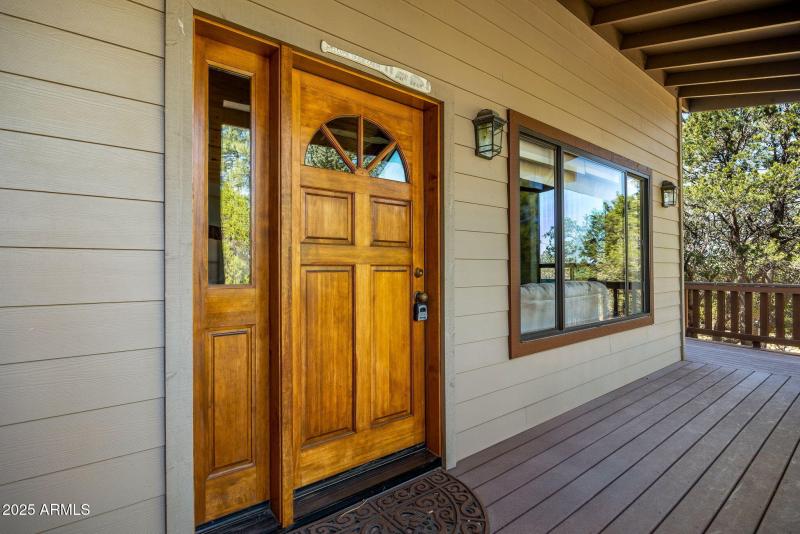 WELCOMING FRONT DOOR