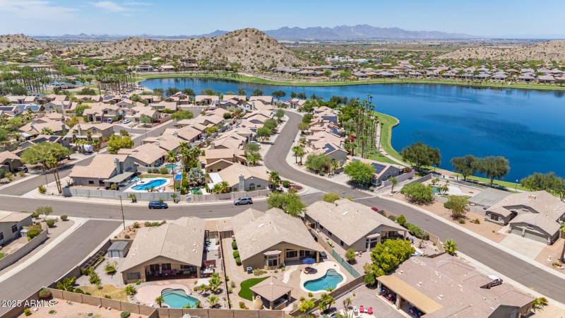 60 - Santa Alberta Drone