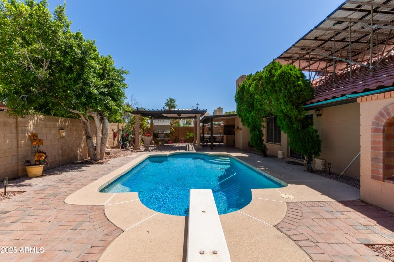 diving pool