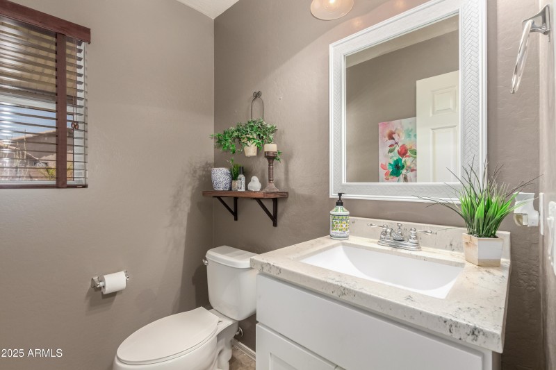 Half Bath-Down