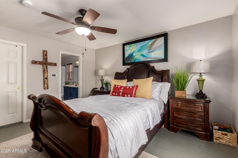 Master Bedroom_2