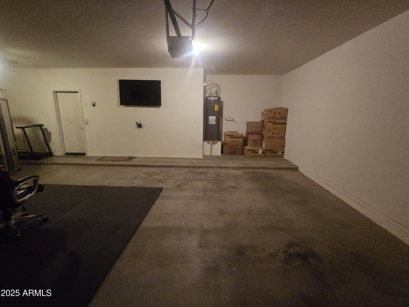 Garage 2