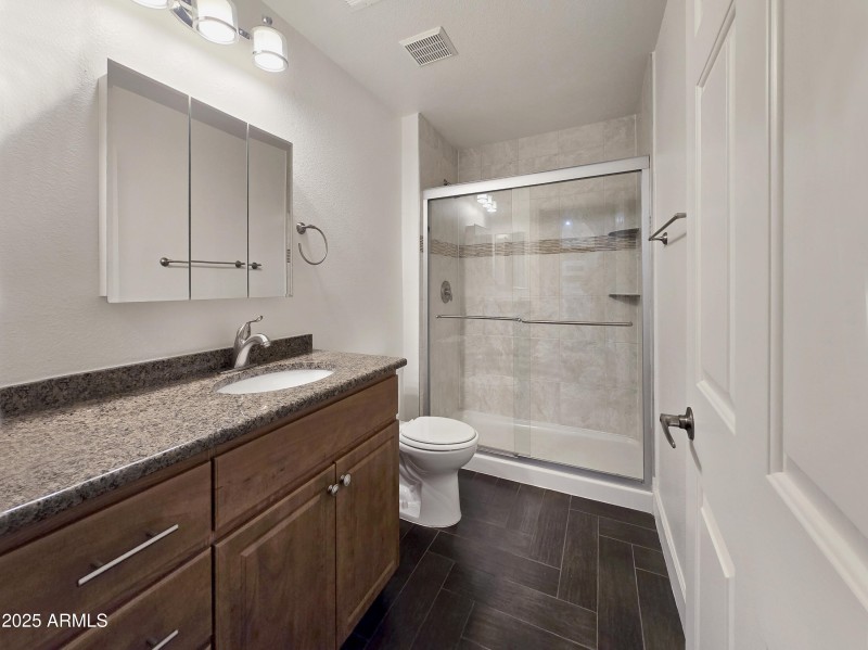 Hall Bathroom 2