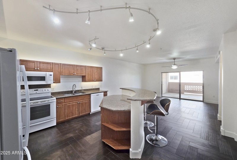 Kitchen 3