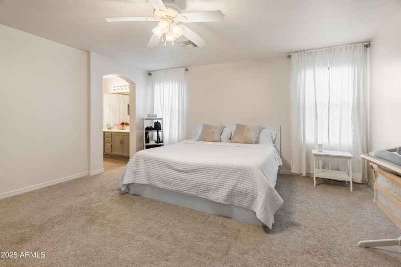 4108 S 250th Ln-22