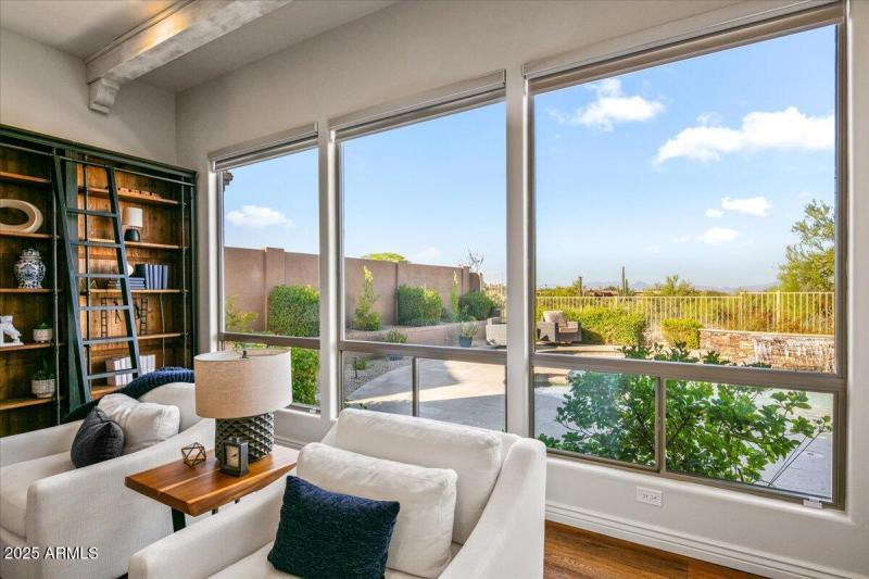 1-Primary Ensuite Views