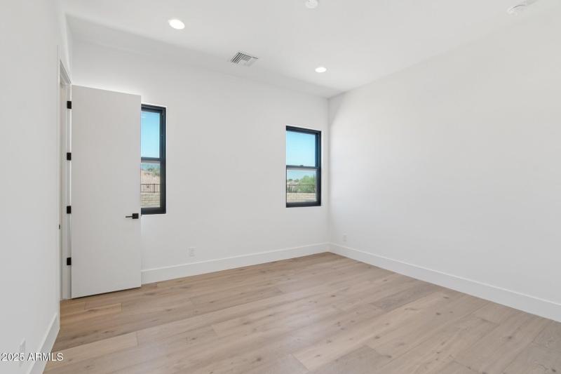 29-web-or-mls-E Buckskin Trail-S2407-026