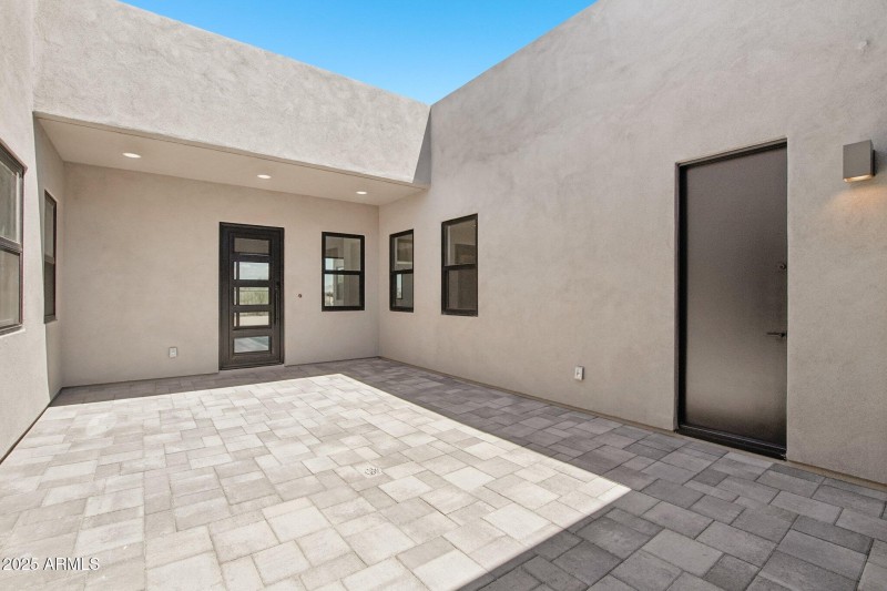 5-web-or-mls-E Buckskin Trail-S2407-003