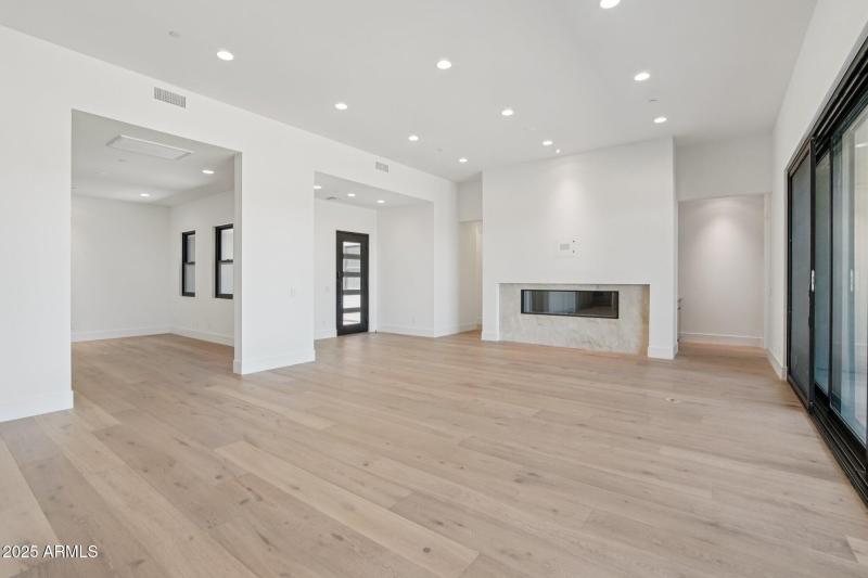 9-web-or-mls-E Buckskin Trail-S2407-007