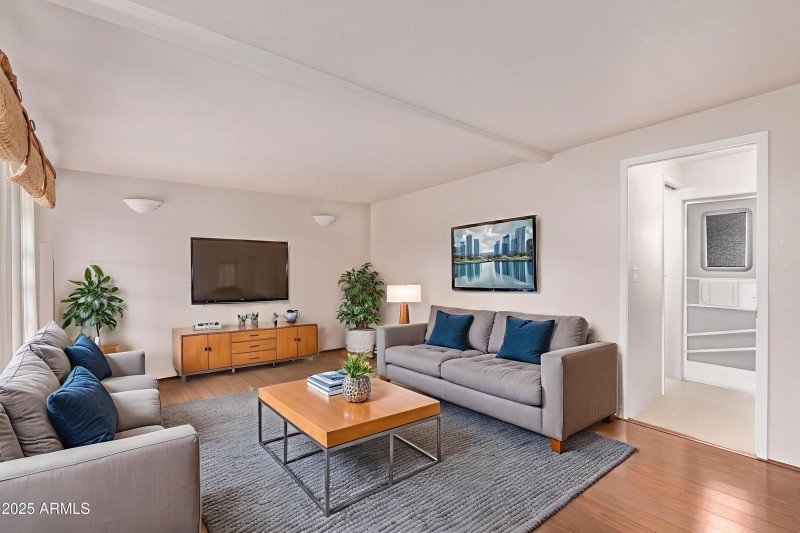 3-print-08 Broadway (1) virtually staged