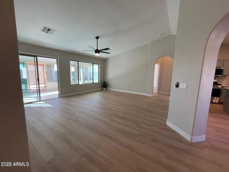 20220308040348008903000000-o (1)