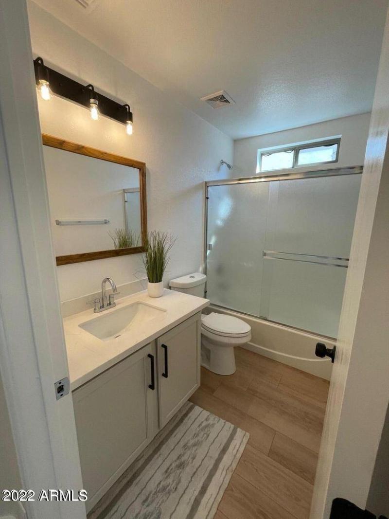 20220308040432037208000000-o