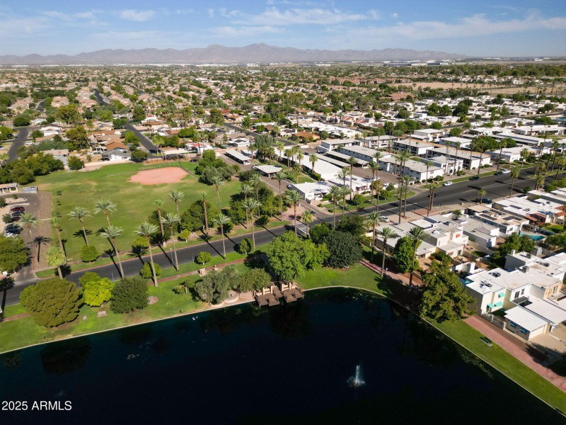 47-web-or-mls-240 Old Litchfield Rd 109