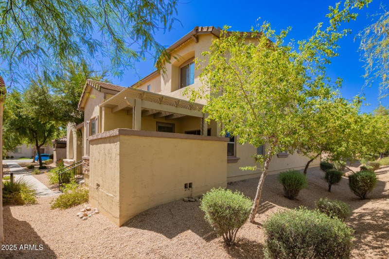 3635 W McCauley CT