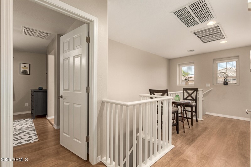 3635 W McCauley CT
