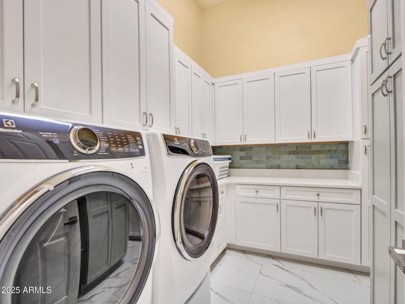 15-Laundry-(1)