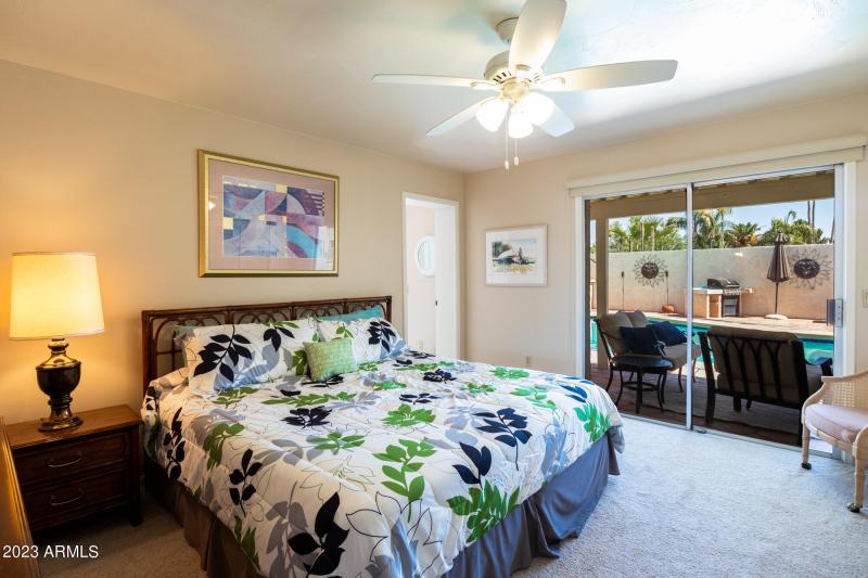 7270 E Loma Ln Secondary Master