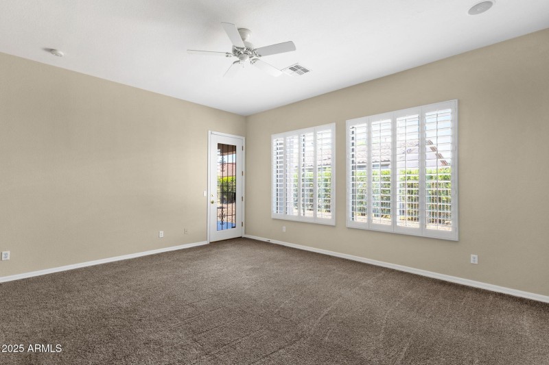 25-web-or-mls-4735-e-azalea-dr