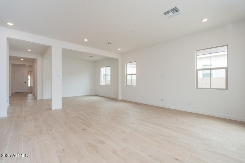 Tri Pointe Waterston Central 280 - Great