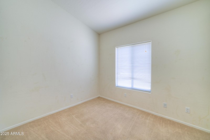 8900 E Rainier-20