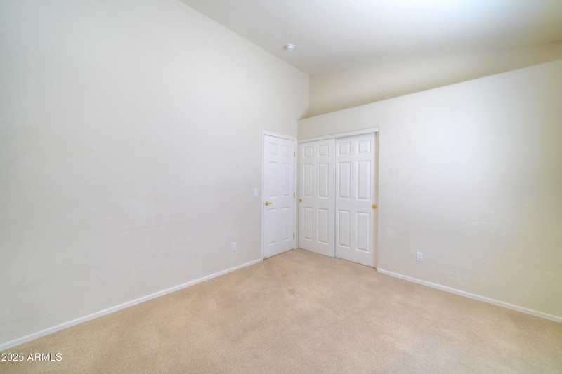 8900 E Rainier-23