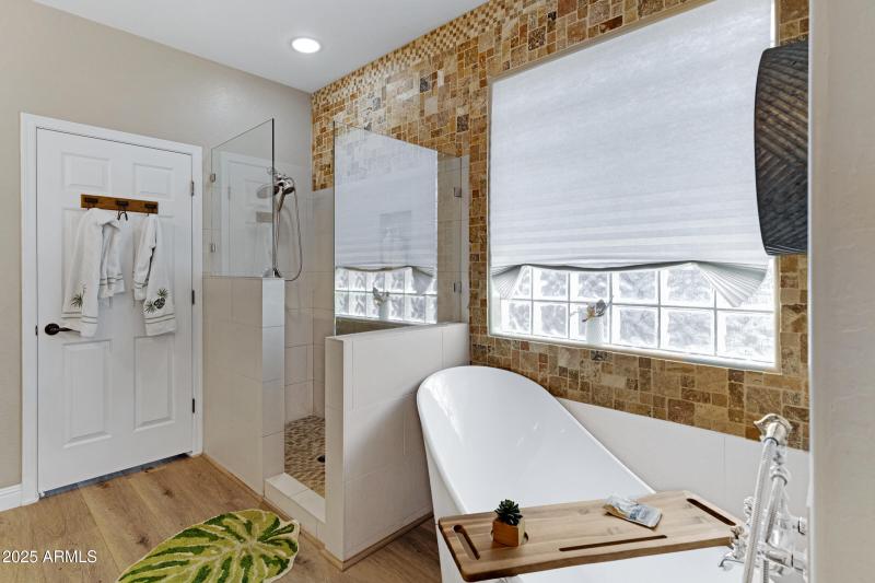 307 W Twin Peaks Pkwy-31