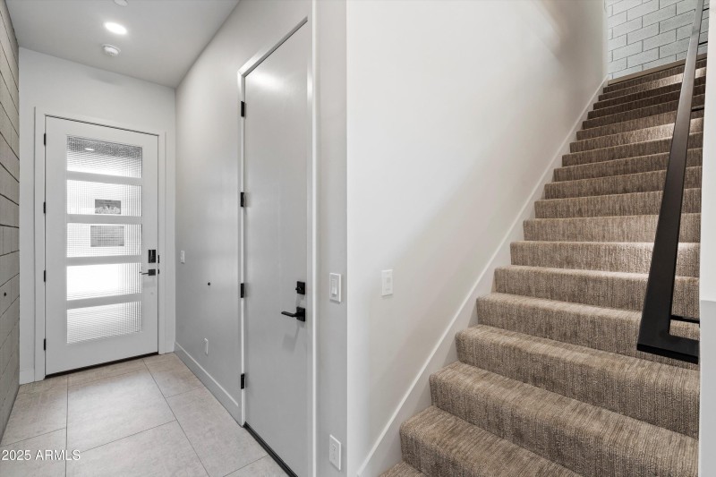 03-Foyer