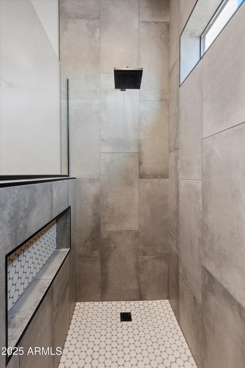 20-Master Shower