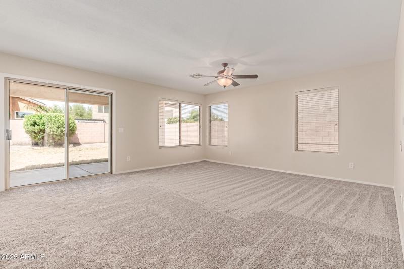 2302 E TORREY PINES PL, Chandler, AZ