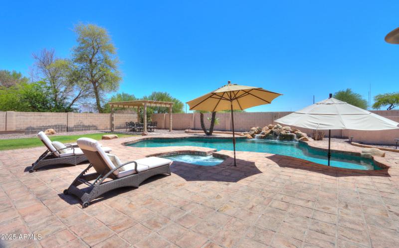 Expansive Backyard Retreat!