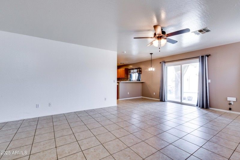 7784 N-010-006-N 56th Dr-MLS_Size