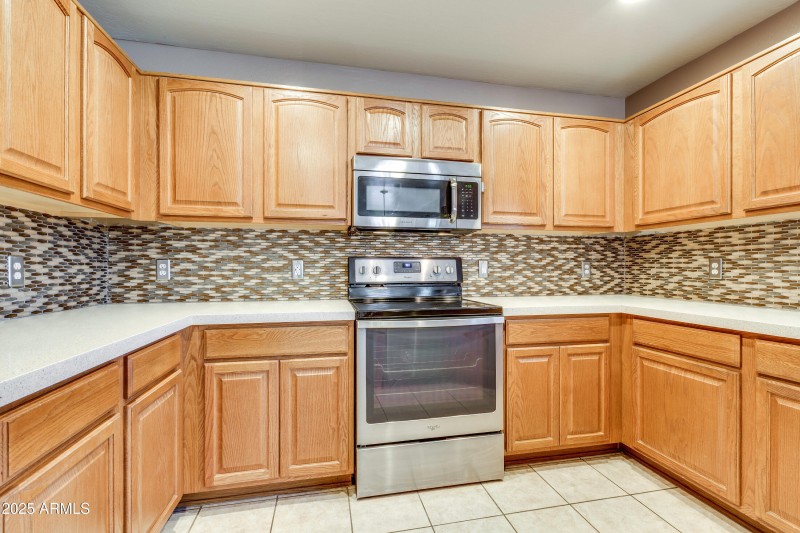 7784 N-014-014-N 56th Dr-MLS_Size