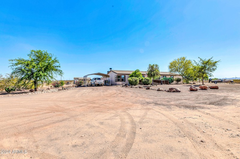 38145 W Palo Verde Dr-7