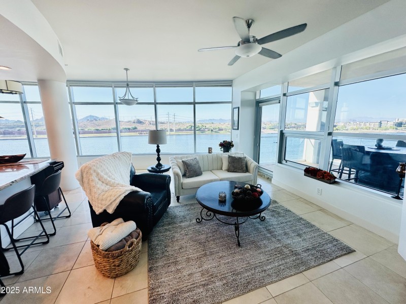 2) 60708-6889649171265