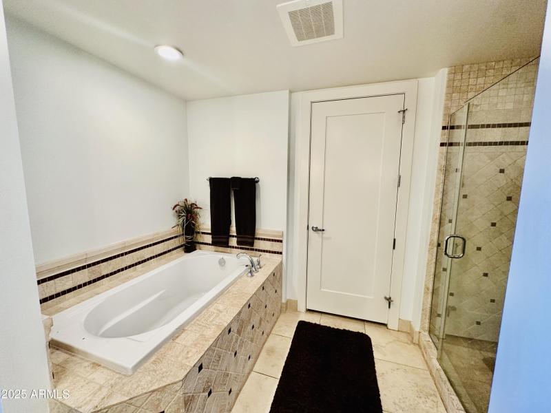 12) 60708-6889617180022