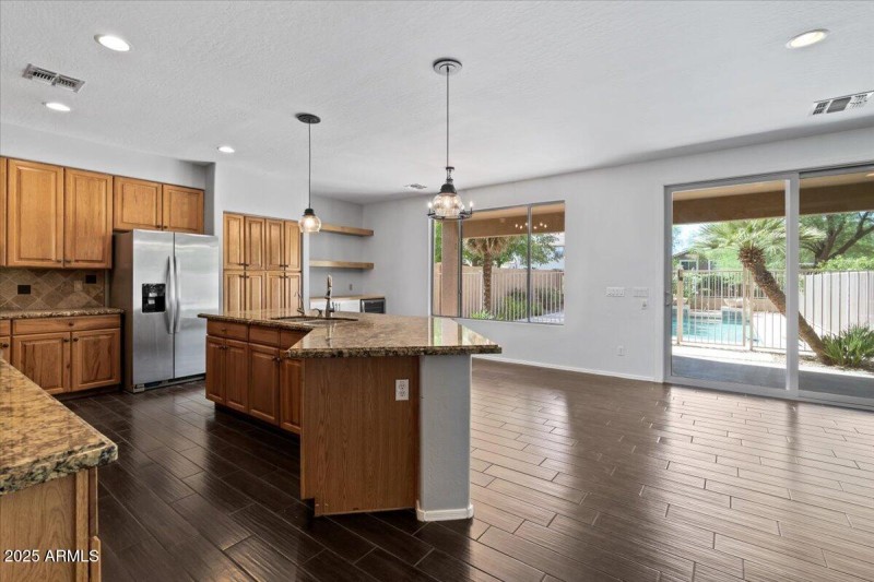 15-Kitchen