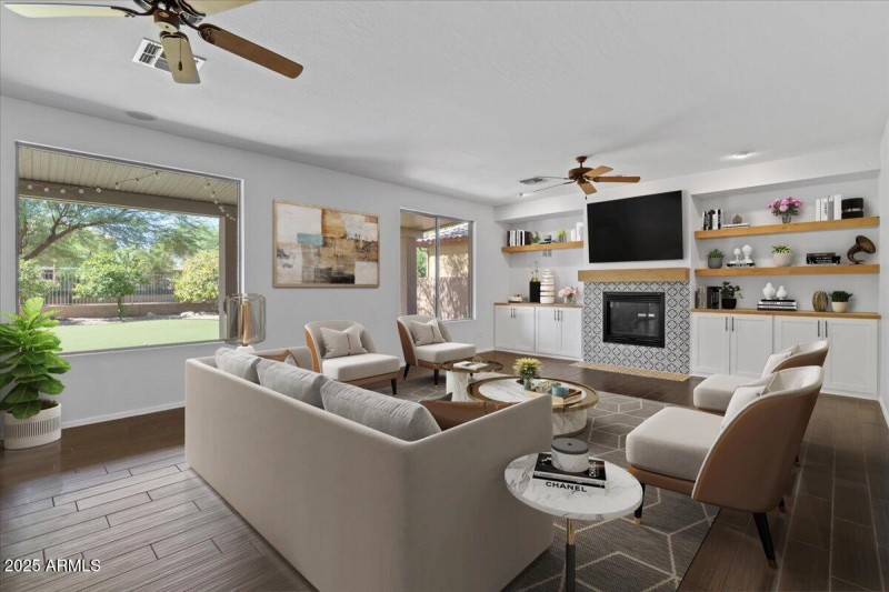 21-Living Room VS