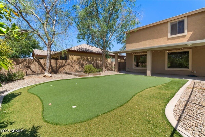 55-Putting green