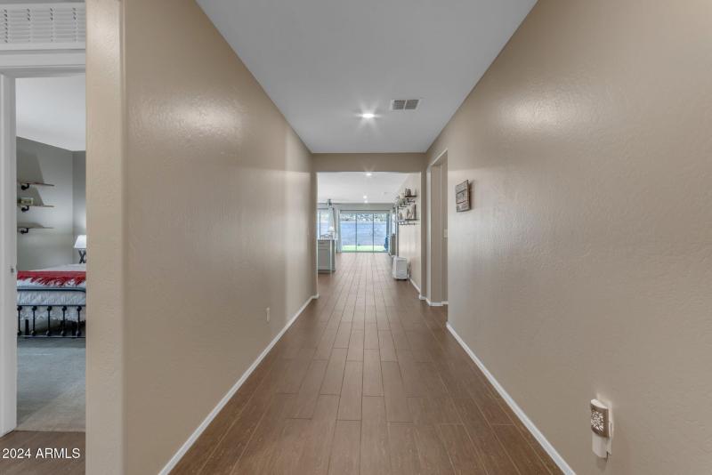 14-web-or-mls-14_037_a4m_breal