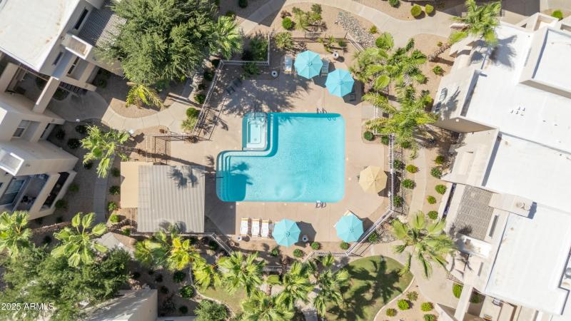 11333 N 92nd-Community-12