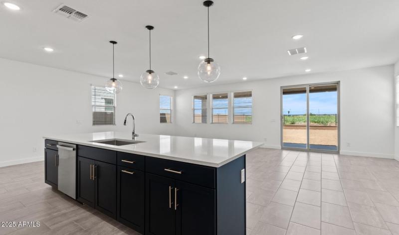 Manor Lot #52 Kitchen (1) (Large)