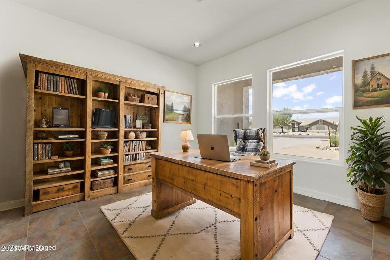 12-5106-Home-Office-Farmhouse-4-1