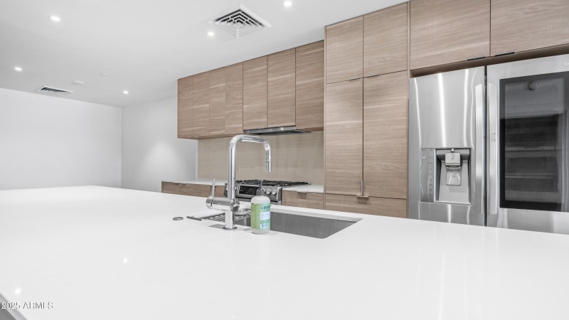 2300 E Campbell Ave Unit 308 (6)
