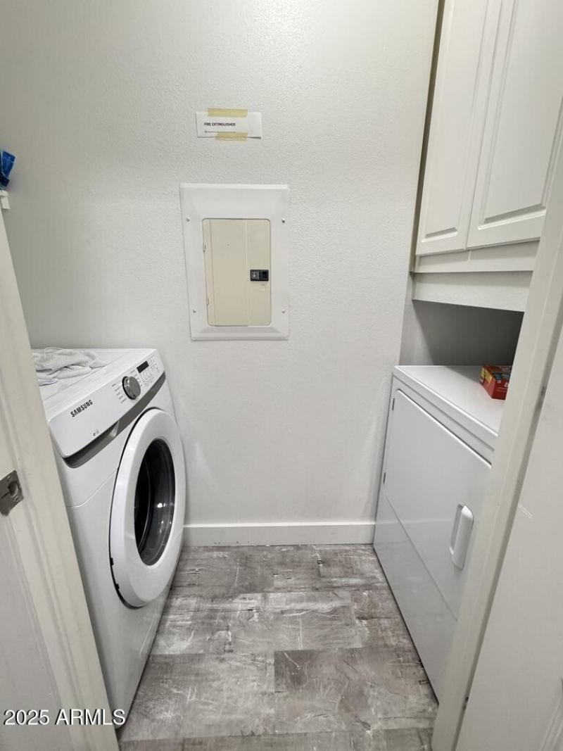 B80B8F74-1E14-4B48-8C44-440726469399_1_1