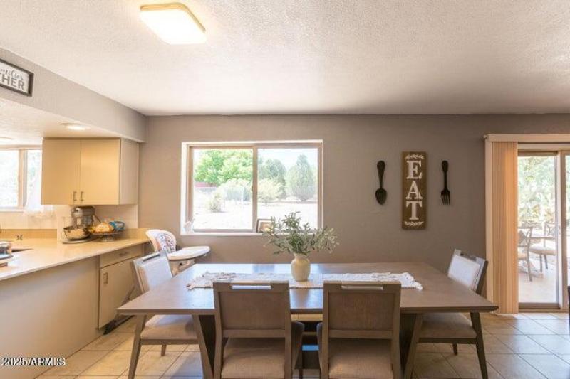 20250504195234853889000000-o